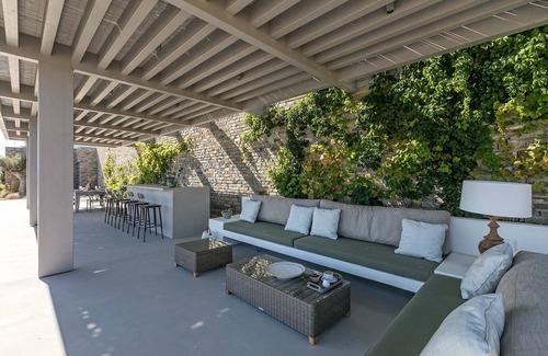 Paros Villa | Extravagant Paros Villa | 3 Bedrooms | Villa New Edge | Private Pool