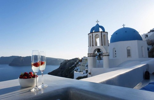 Oia Villa | Extravagant Santorini Villa | 2 Bedrooms | Villa Elara | Sun Terrace With Sea