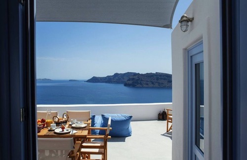 Oia Villa | Extravagant Santorini Villa | 2 Bedrooms | Villa Elara | Sun Terrace With Sea