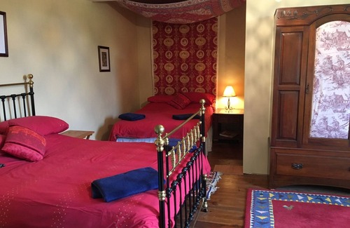 Lascazeres Other | Extremely spacious, Country Farmhouse with pool & summer kitchen, sleeps 13+