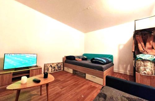 Argenteuil Apartment | F1 équipé avec ascenseur, parking et près des transports