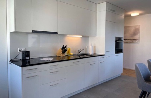 District 6 Apartment | Faboulous 1BR near city center (Sun 16)