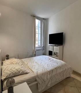 Le Beausset Apartment | Fabuleux Logement