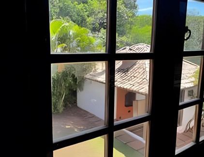 Portal da Ferradura House | Fabulosa Casa em Cond. próximo a Rua das Pedras