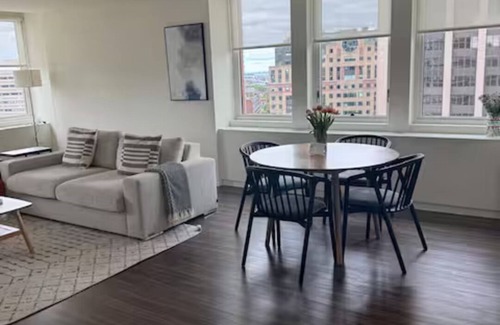 Back Bay Apartment | Fabulous Huge 2br 2ba In heart of Boston Prudential center