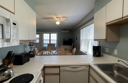 Southwest Harbor Condo | FABULOUS SOUTHWEST HARBOR CONDO - HARBOR RIDGE! CLOSE TO TOWN AND ACADIA!