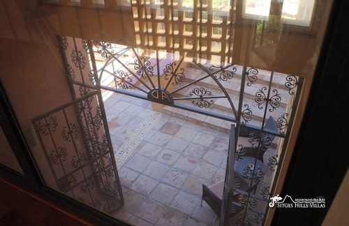 Sitges Villa | Fabulous Villa Dumas - Heated Pool - Sea Views
