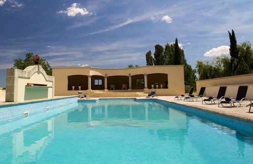 Forcalquier House | Facing the orchard and the Alps, Gite Montagne de Lure for five people