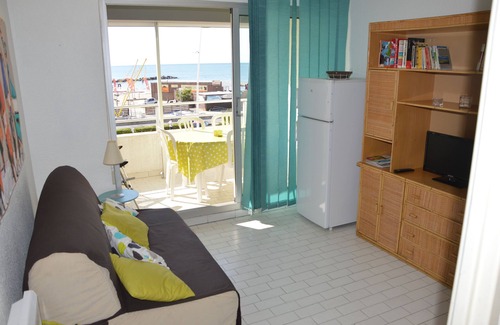 Palavas-les-Flots Apartment | FACING THE SEA