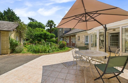 Montignac Ski Chalet | Facing the Vézère River – House for 6 – Terrace