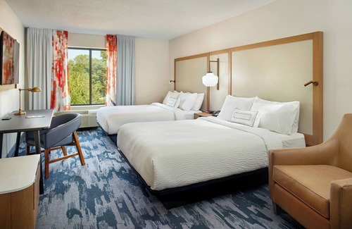 Asheville Hotel | Fairfield by Marriott Inn & Suites Asheville Outlets