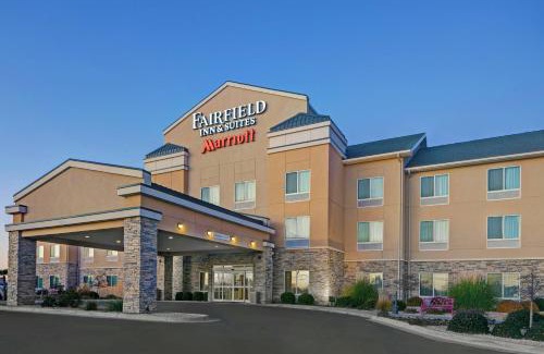 Carlsbad Hotel | Fairfield Inn and Suites Carlsbad
