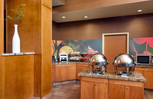Sacramento Hotel | Fairfield Inn Sacramento Cal Expo