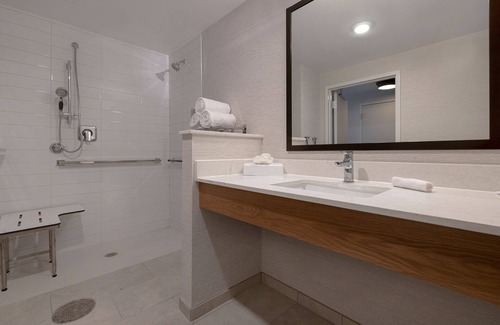 Gateway Hotel | Fairfield Inn & Suites by Marriott Denver Airport at Gateway Park