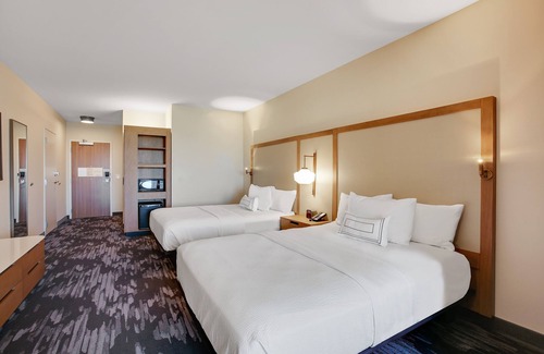 Withrow Hotel | Fairfield Inn & Suites by Marriott Bardstown