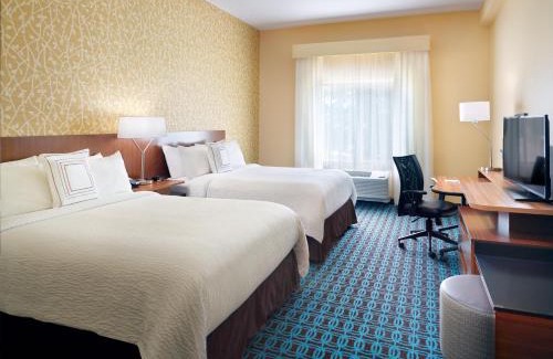 Flat Rock Hotel | Fairfield Inn & Suites by Marriott Hendersonville Flat Rock