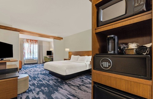 Metrocenter - North Rhodes Park Hotel | Fairfield Inn & Suites by Marriott Nashville Downtown MetroCenter