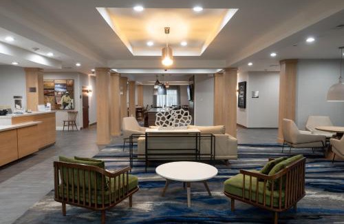 Denton Hotel | Fairfield Inn & Suites Denton