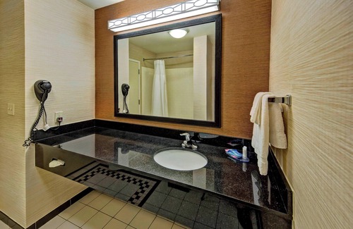 Central Oklahoma City Hotel | Fairfield Inn & Suites by Marriott Oklahoma City-Warr Acres