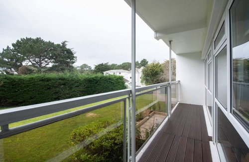 Sandbanks Apartment | Fairwinds in Poole With 2 Bedrooms and 1 Bathrooms