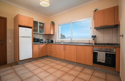 Sao Vicente Ski Chalet | Fajã do Amo by Atlantic Holiday