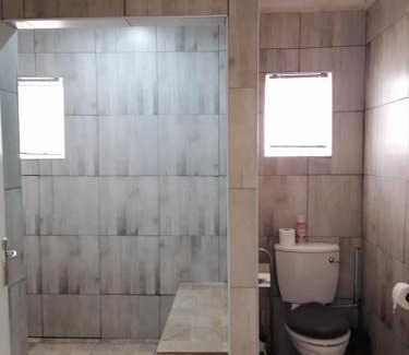 Kenton on Sea House | Falcon Nest Ekupumleni