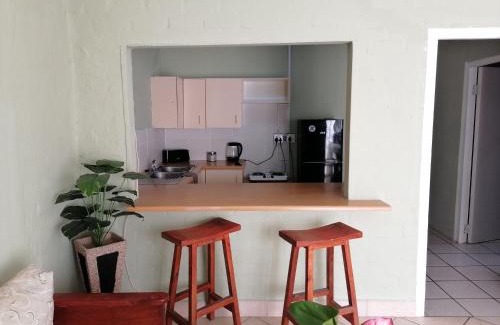 Kenton on Sea House | Falcon Nest Ekupumleni