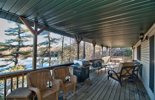 Long Pond House | FALL DEAL! 3rd night FREE when booking a weekend-inquire for more deals!