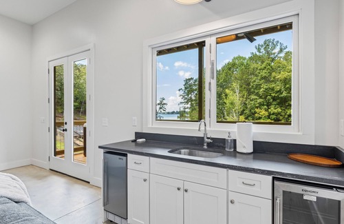 Dadeville House | Fall Getaway! Newly built Home with Hot Tub, Fire Pit, King Beds, Sleeps 12!