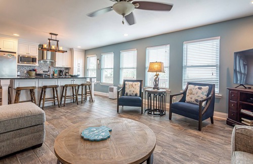 Surf Side Shores House | Fall sure is Fine at the Beach!⛱️🏝️☀️🐬 Golf Cart included!