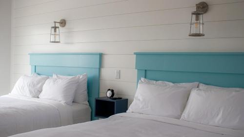 Falmouth Heights Hotel | Falmouth Tides