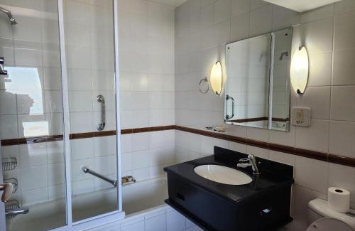 Strand Hotel | False Bay Inn