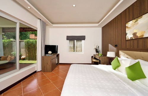 Cua Lap Resort | Famiana Green Villa