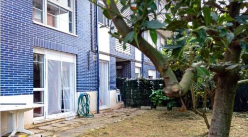 Gibaja Apartment | Familiar bajo con jardín en Gibaja