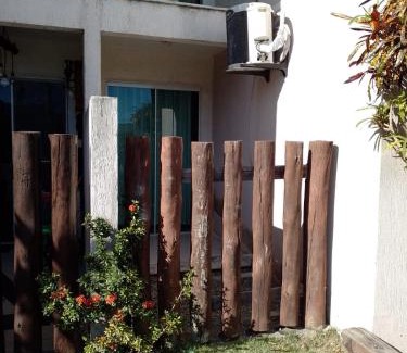 Baixo Grande House | Familiares