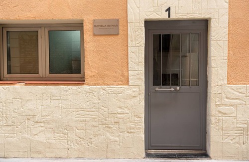 Gothic Quarter Apartment | Family Apartment - Rambla de Mar