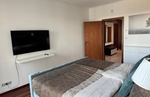 Prague 3 Apartment | Family apartment with the view of the old town Prague city with free parking