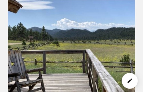 Helena House | Family Cabin in the Rocky Mountains with spectacular views!