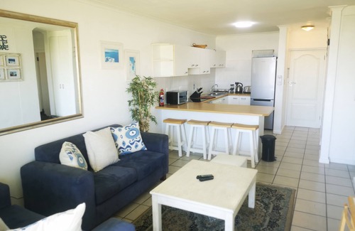 Lagoon Beach Apartment | Family Cape Town Beachfront Apartment