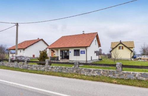 Lovinac Apartment | Family-friendly apartments with swimming pool Lovinac, Velebit - 21748