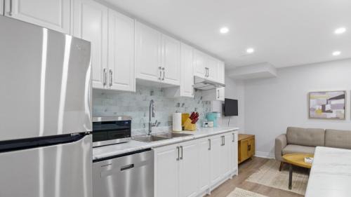 Durham Region Apartment | Family Friendly - HOT TUB - Near Toronto & UOIT