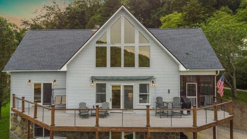 Big Creek House | Family Friendly Lakefront with Private Dock Fire Pit Near Marinas