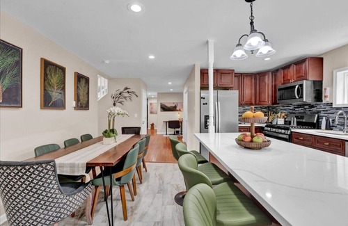 Pocono Summit House | Family-friendly retreat. Luxurious Spacious & Elegance Hot Tub Game Rm