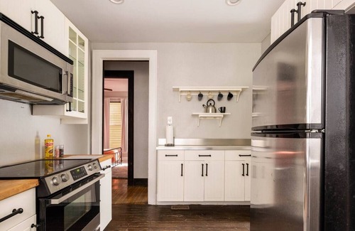 Windsor Park House | Family friendly space downtown near Mass Ave and Bottleworks