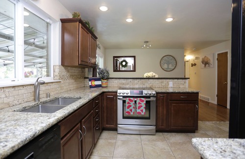 East Colorado Springs House | Family-friendly, beautiful, cozy w/Hot Tub! Welcome to your CO Springs home!