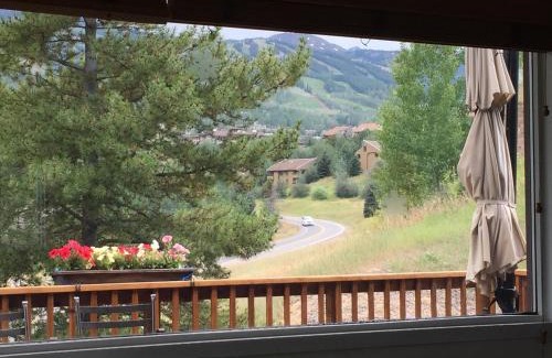Snowmass Village Ski Chalet | Family & Friends Holiday House