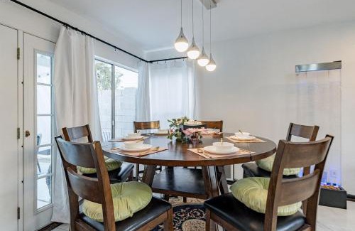 Provinces Master Community House | Family Fun 4-bedroom house House with Pool & Hot Tub & Game Room & Mini Golf in Chandler