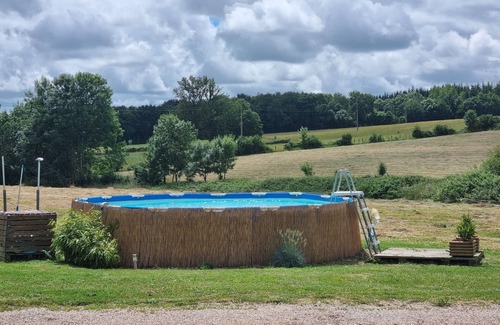 Gesnes-le-Gandelin Cottage | Family gîte near Les Aples de Mancelles