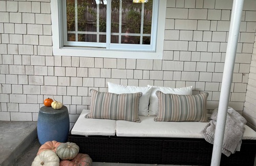 San Anselmo House | Family getaway in Marin County. Close to S.F., wine country and Stinson Beach.