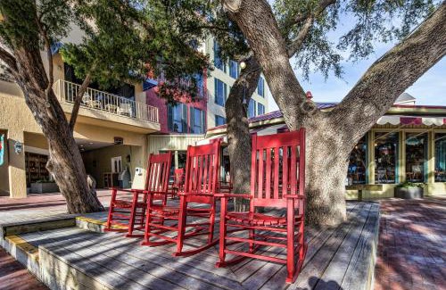 South Beach Villa | Family Getaway, Walk to Beach, South Beach, Luxury